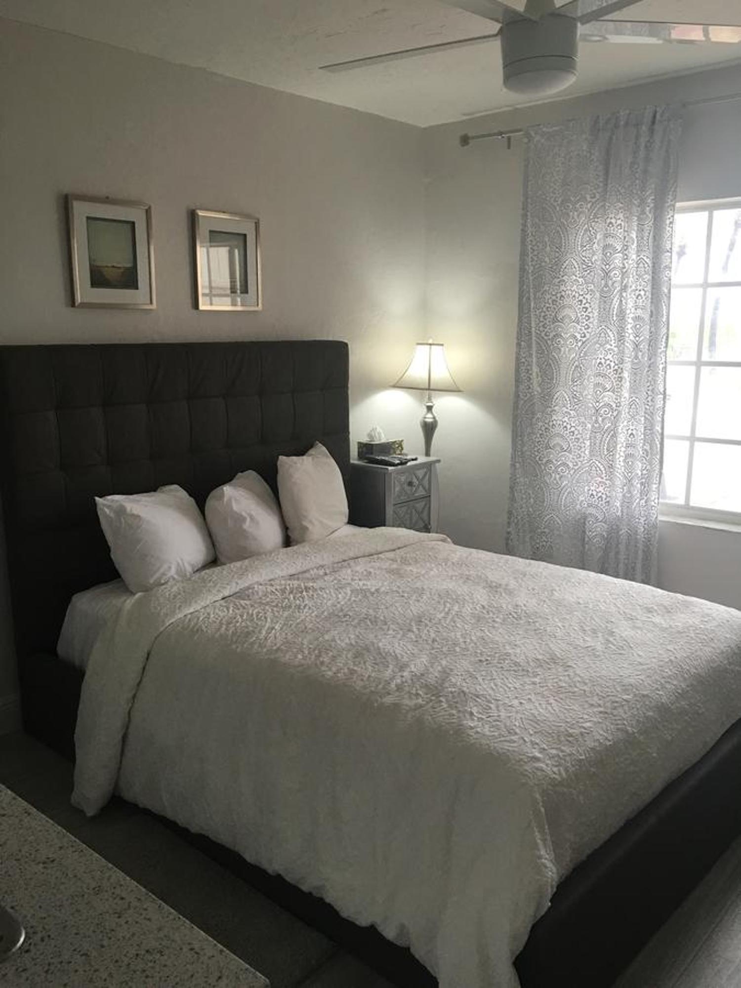 Courtyard Villa Hotel Lauderdale-by-the-Sea Bagian luar foto
